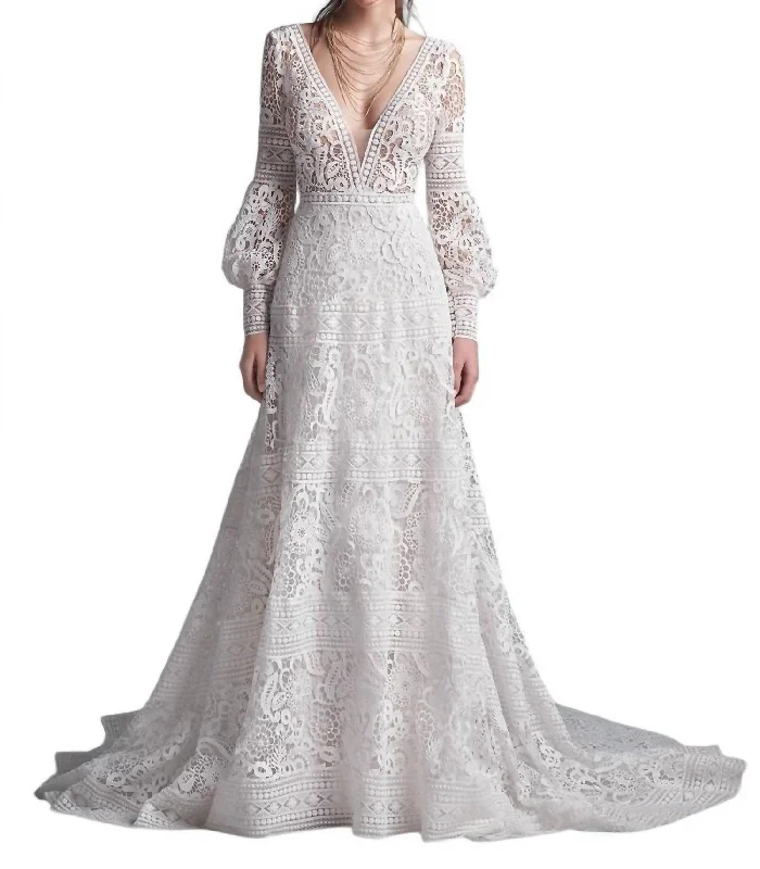 wedding dress inspirationVintage Lace Wedding Dress In Antique Ivory