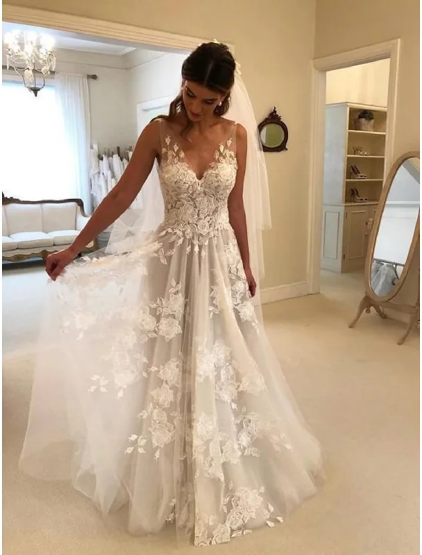 wedding dress with open backBeach Boho Wedding Dresses Court Train A-Line Sleeveless V Neck Lace With Appliques