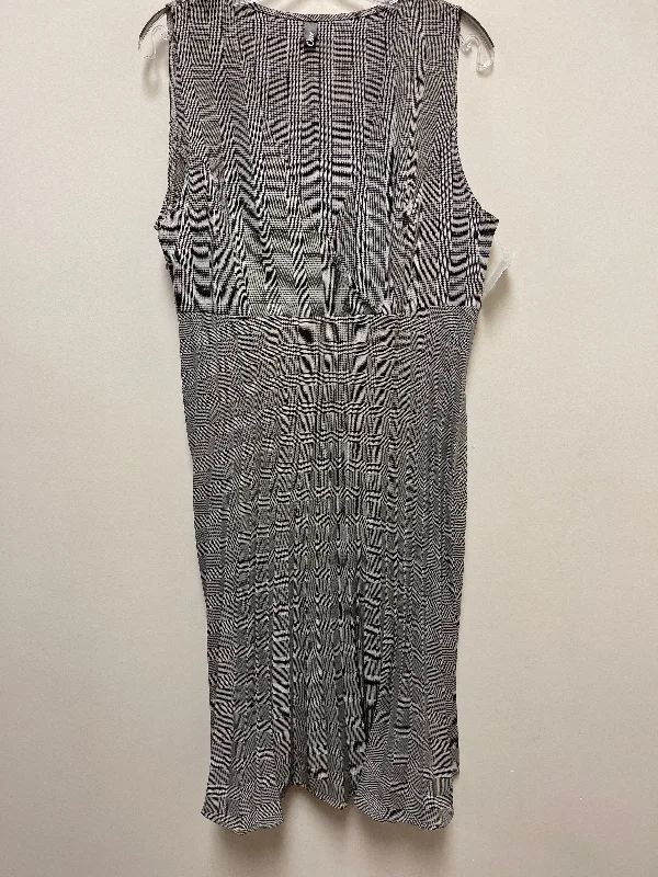 maxi-length midi dressesGrey Dress Casual Midi Clothes Mentor, Size M