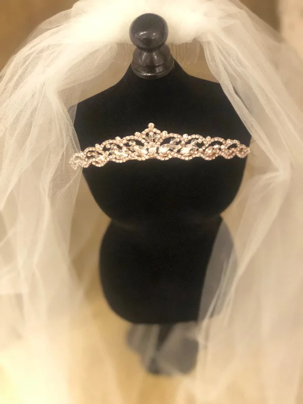 bohemian chic wedding dressesRose Gold Tiara with Veil