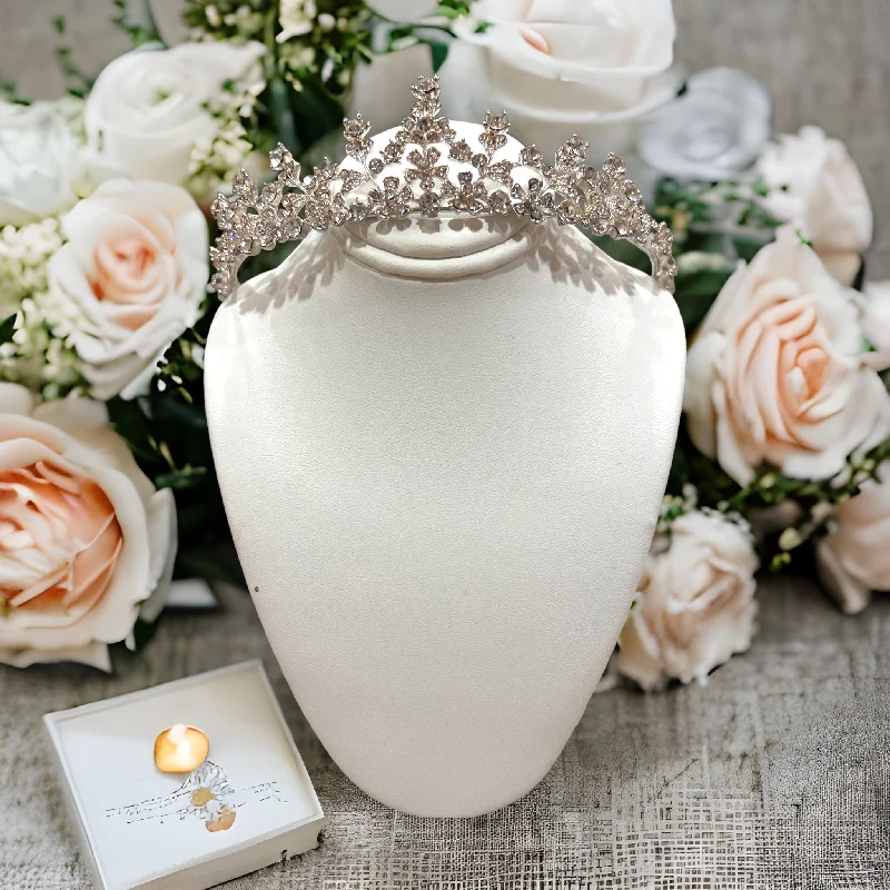 glamorous wedding dressesStone Tiara with Veil