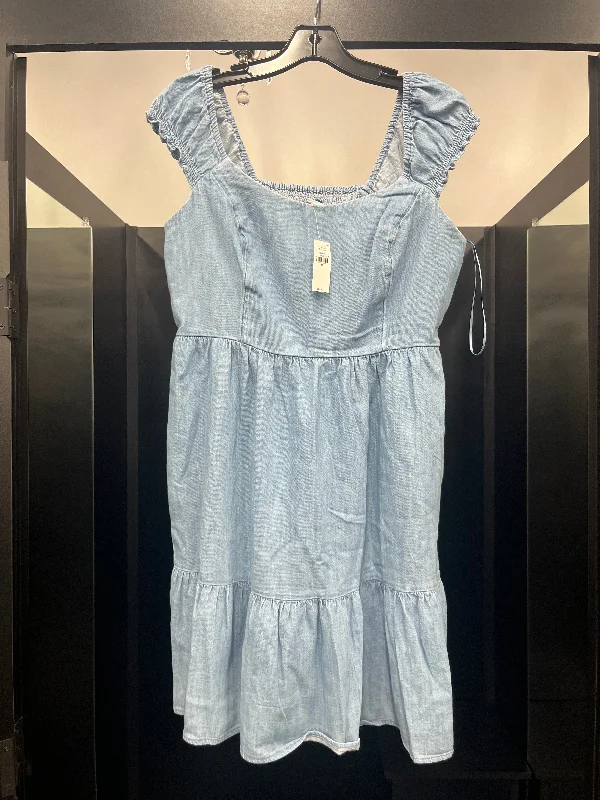 short sleeve midi dressesDress Casual Midi By Old Navy In Blue NWT, Size: M