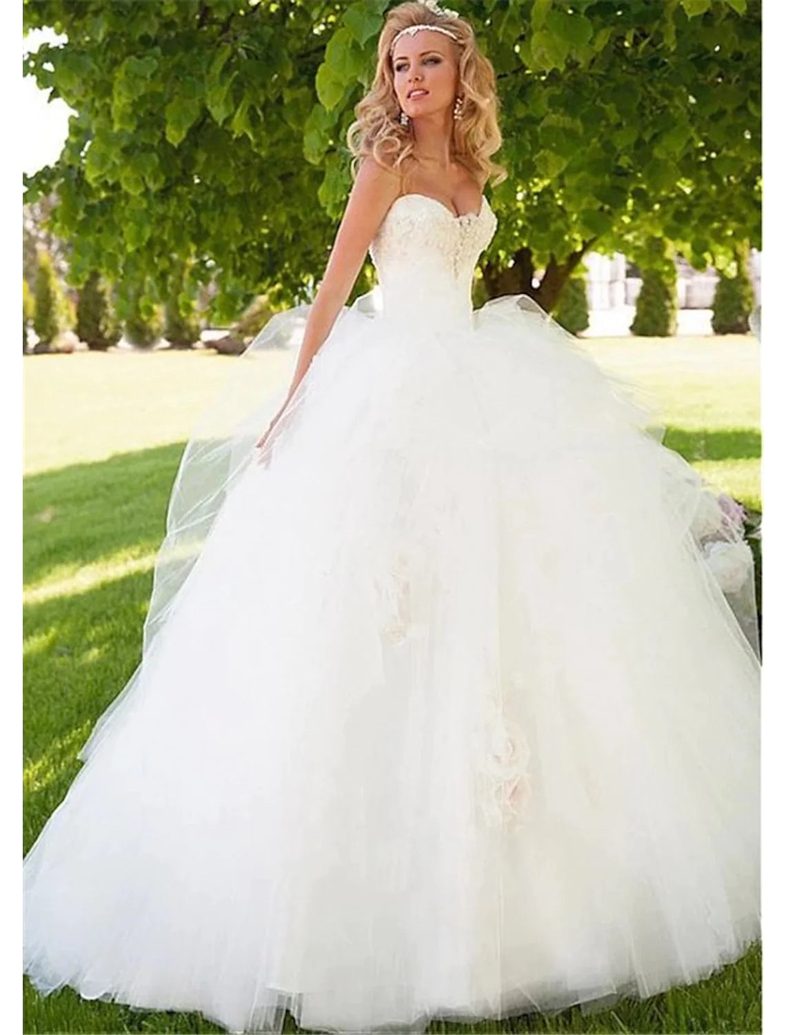 wedding dress try-onEngagement Open Back Formal Wedding Dresses Floor Length Ball Gown Strapless Tulle With