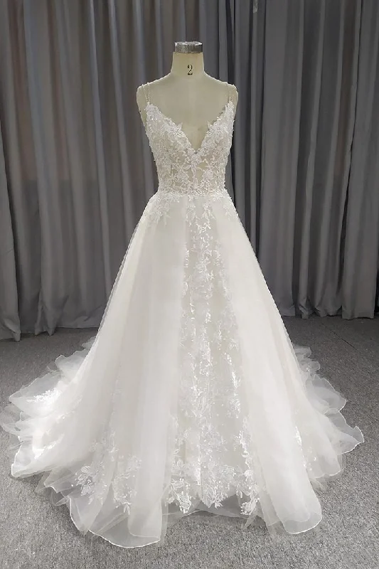 organza wedding dressesA Line Spaghetti Straps Wedding Dress With Applique, Simple V Neck Bridal Gown Y5601