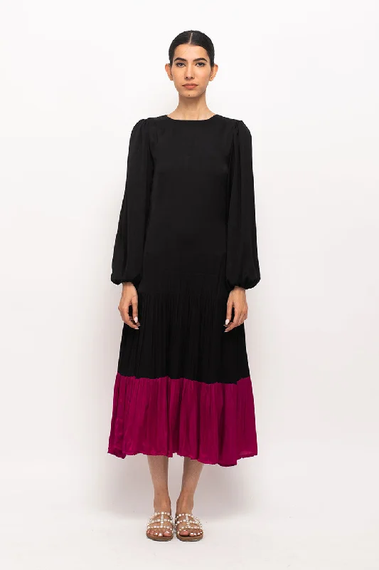 maxi dresses with halter necksBlack-Wine Gather Maxi Dress